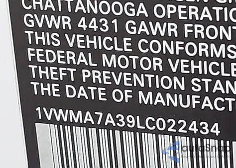 2020 Volkswagen Passat 2.0T R-Line z USA, uszkodzony, nr VIN 1VWMA7A39LC022434